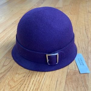 Banana Republic Bucket Hat